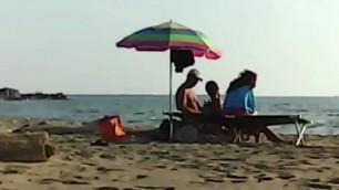 Friend Jerking off Watching Couple at the Beach Public - XVOYEURSEX