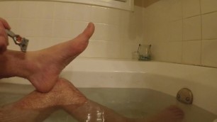 Shaving my Feet in the Bathtub