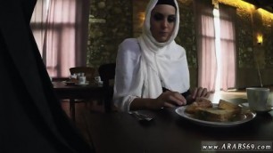 Hot Sexy Arabic Hungry Woman Gets Food And Fuck